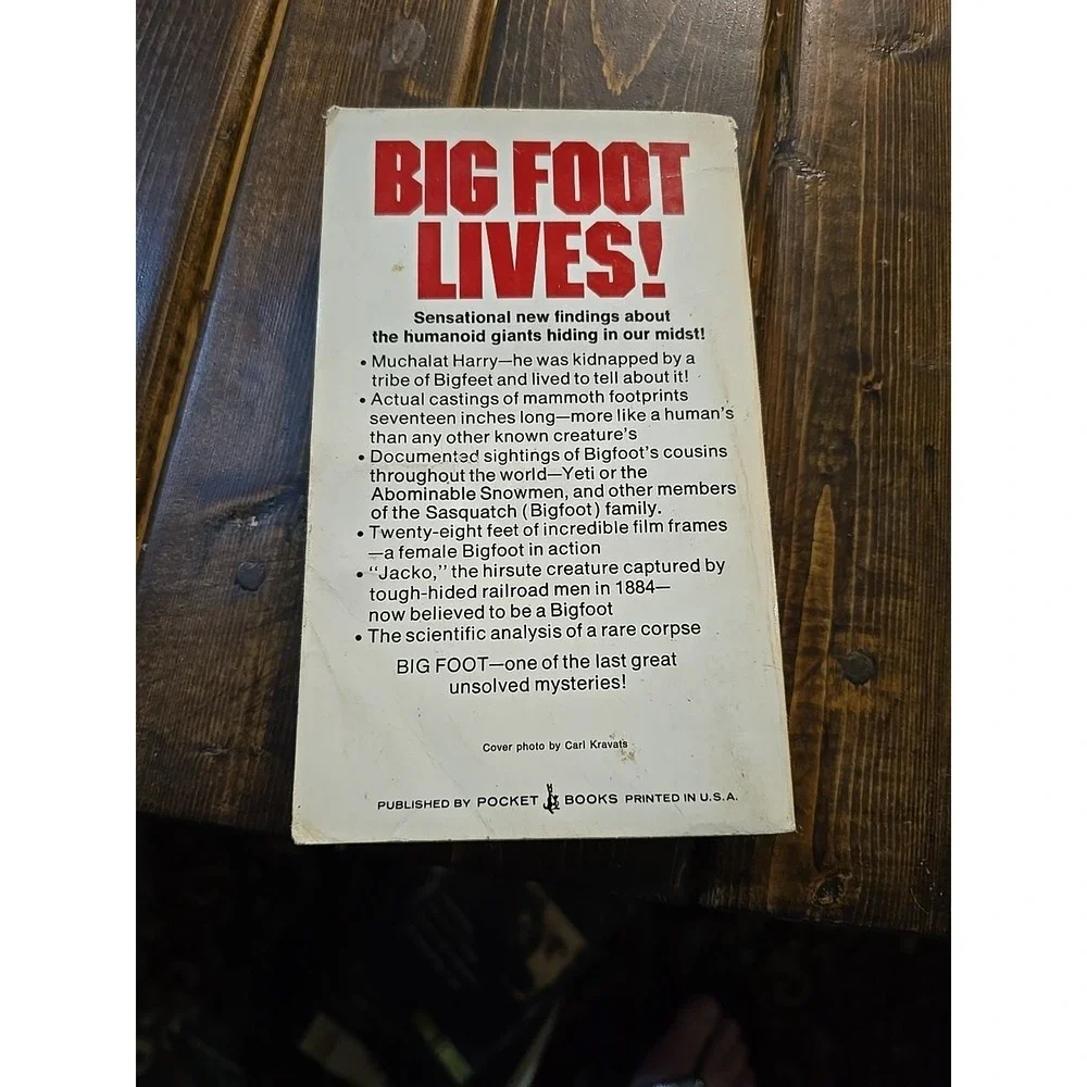 The Search for Bigfoot (Monster, Myth or Man?) by Peter‎ Byrne  Pocket